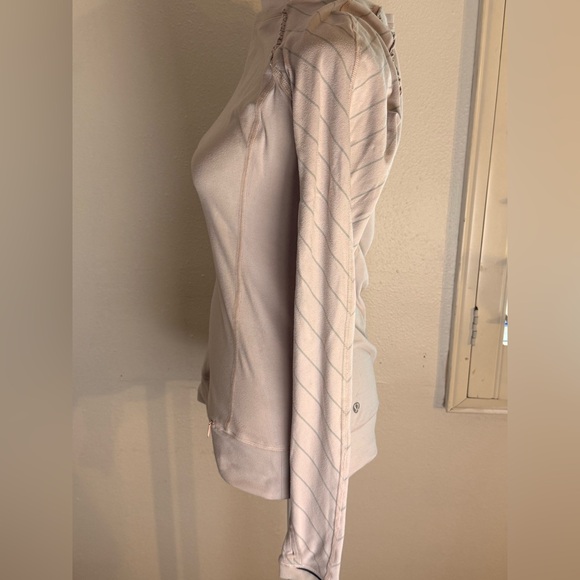Lululemon 4 pink Striped Soft Long sleeve mesh lace top - Picture 4 of 10